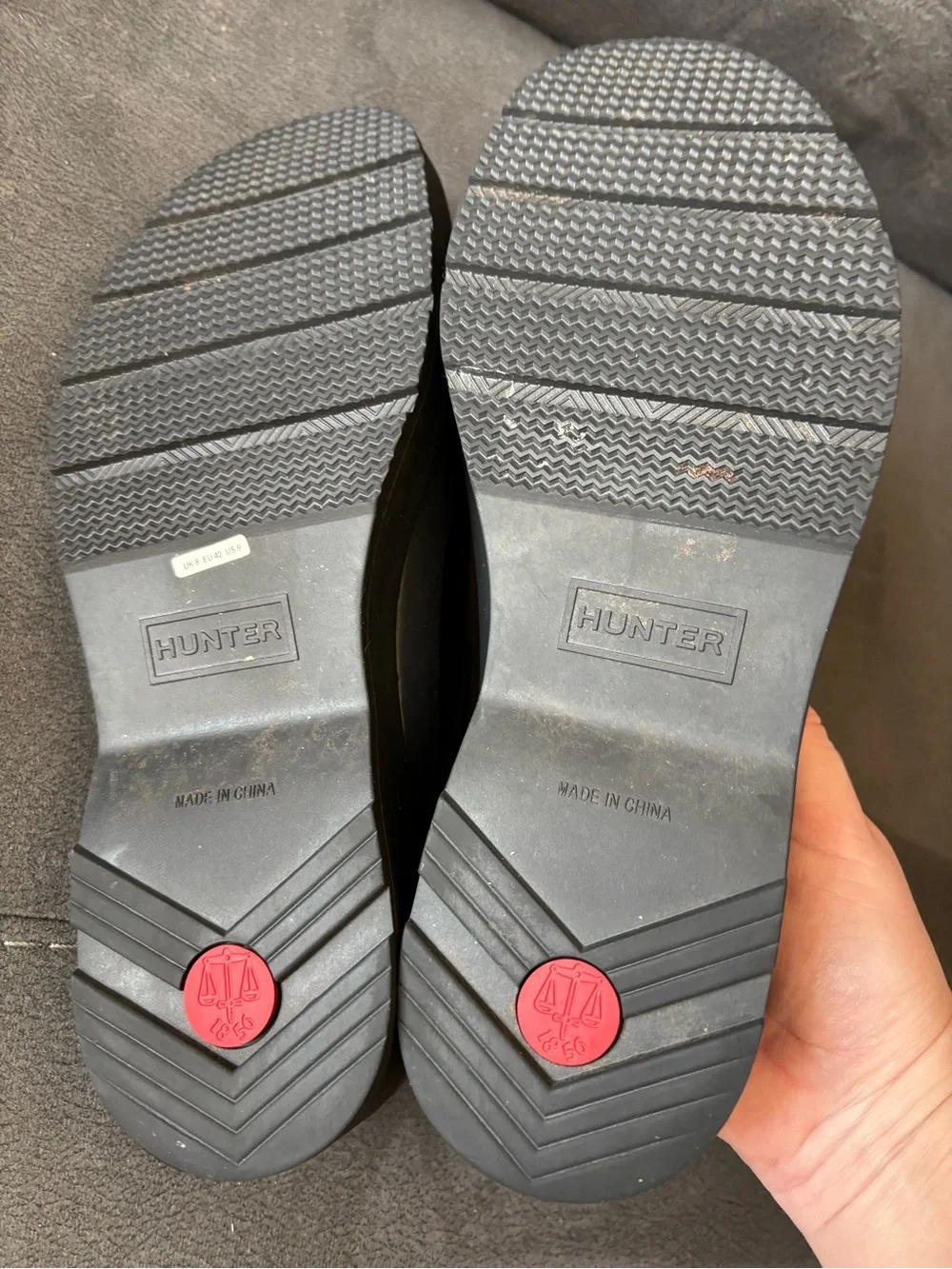 Hunter waterproof slip